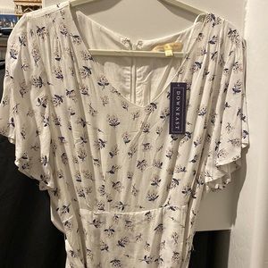 Floral Dress, size Medium from DownEast and tie waist